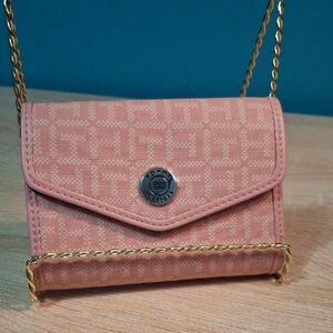 NWT Tommy Hilfiger Blush Wallet